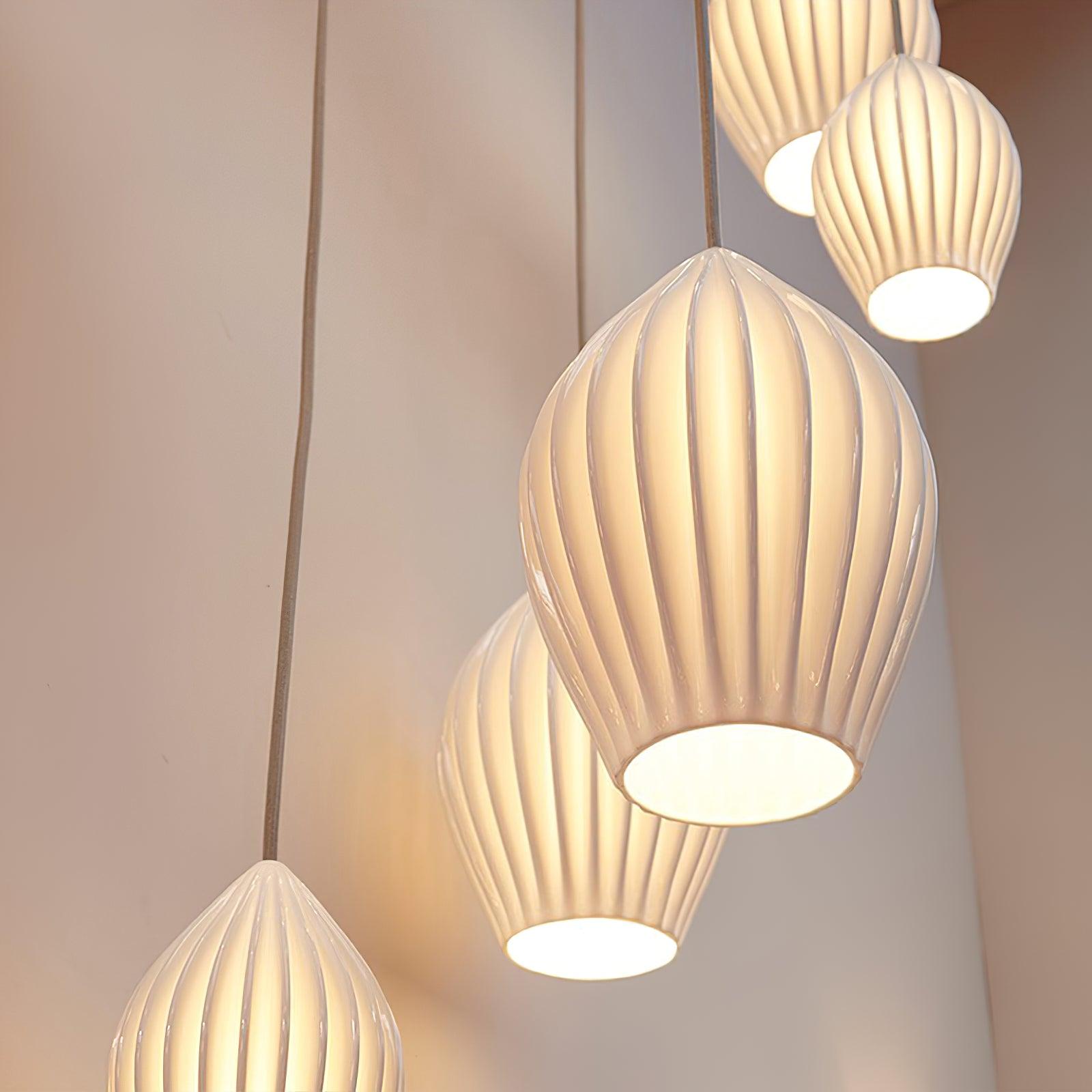 Ceramic Ribbed Pendant light - Lumpaz