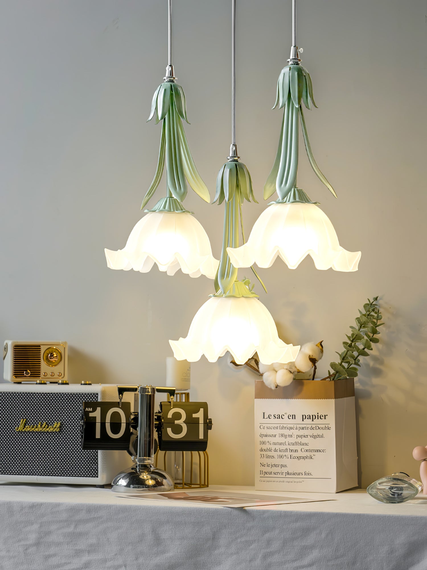 Lily of the Valley Pendant Light - Lumpaz