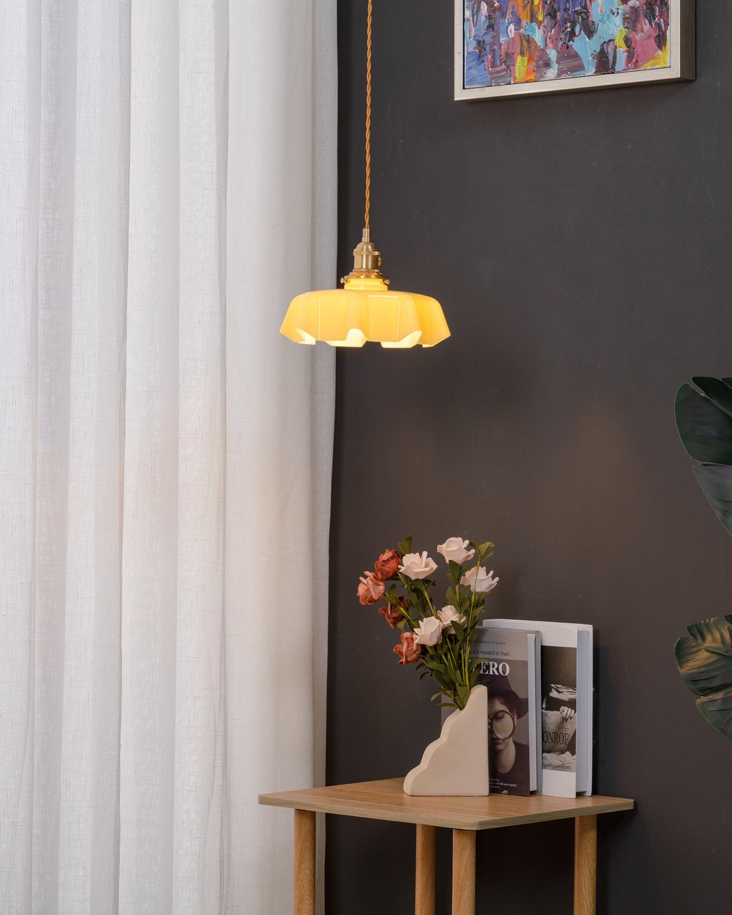 French Flower Pendant Light - Lumpaz