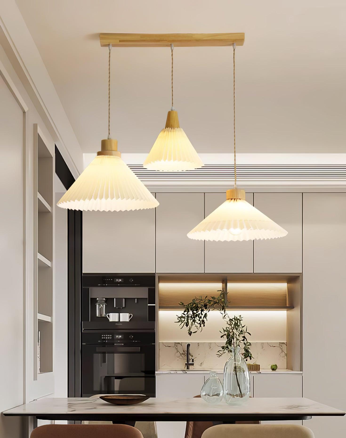 Pleated Wooden Pendant Light - Lumpaz