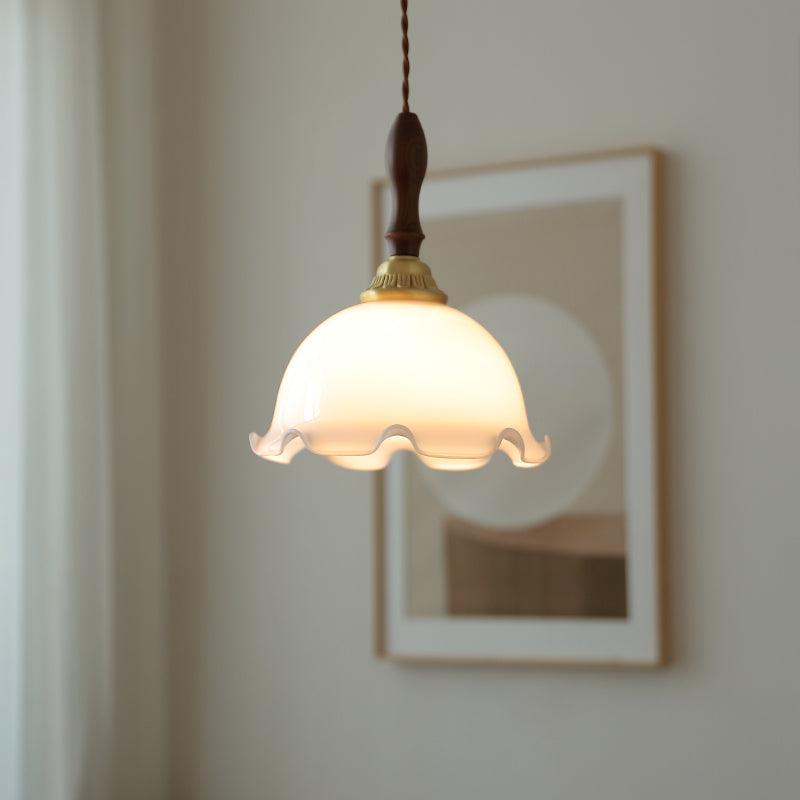 Milky Flower Pendant Light - Lumpaz