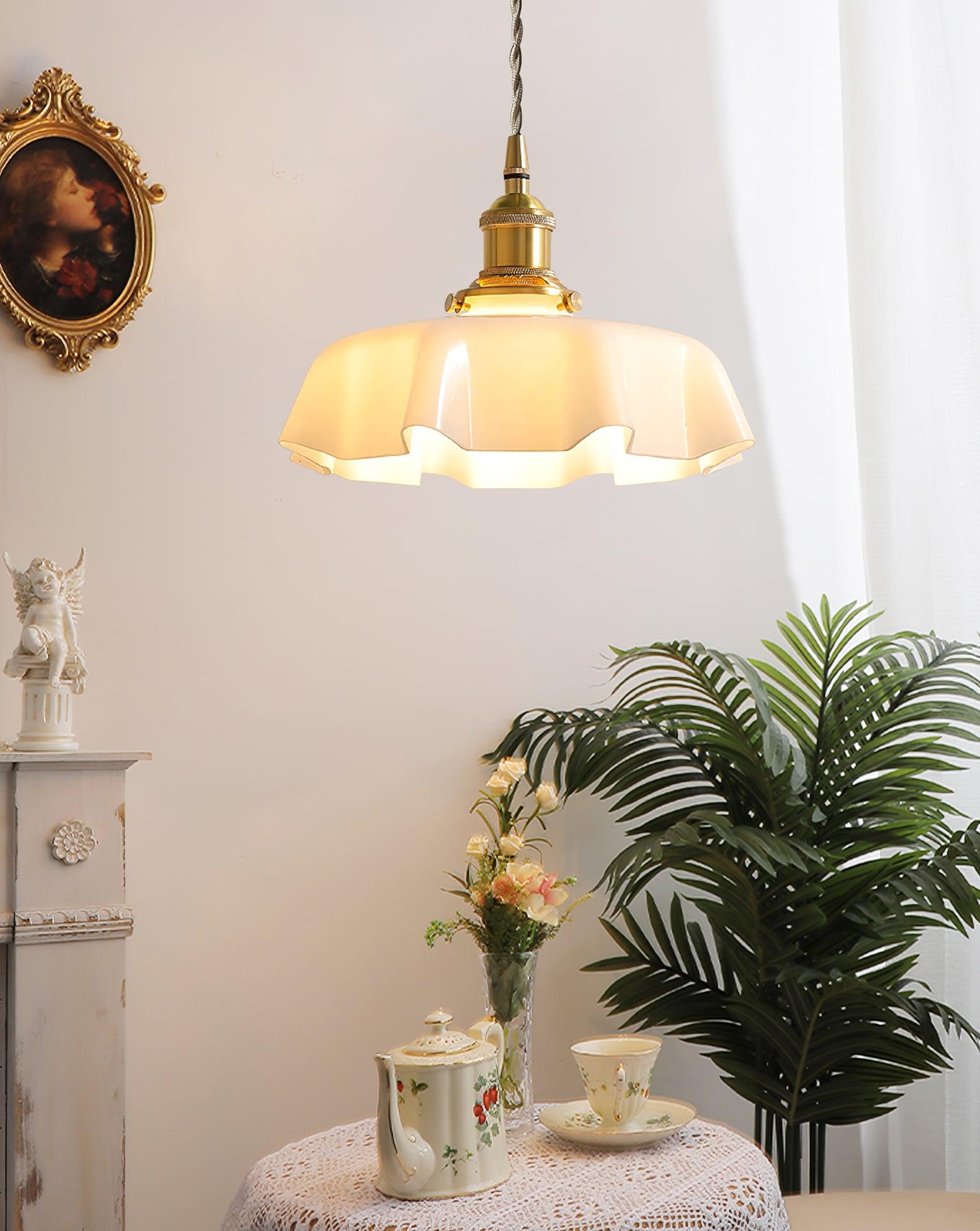 French Flower Pendant Light - Lumpaz