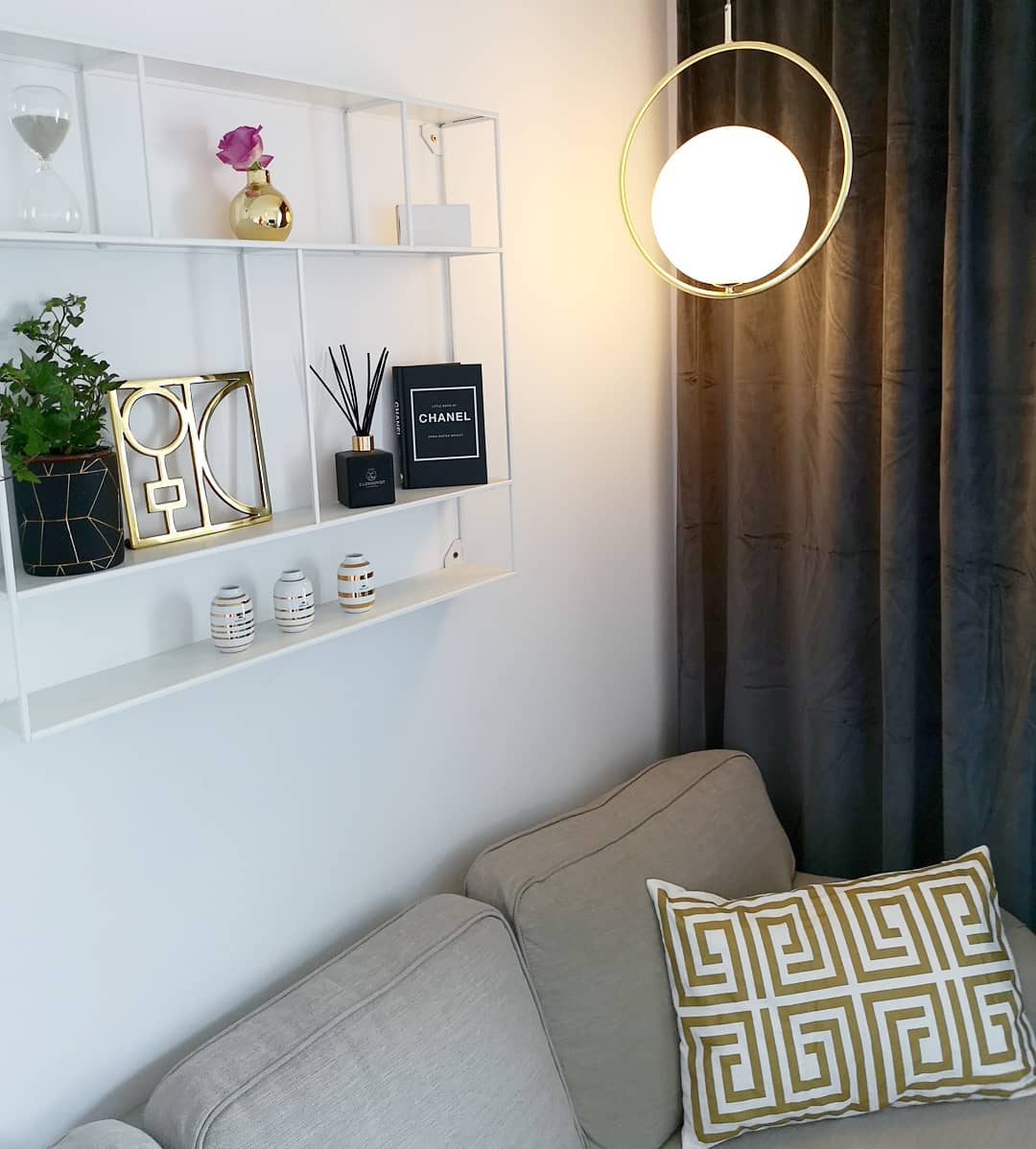 Mila Brass Pendant Light - Lumpaz