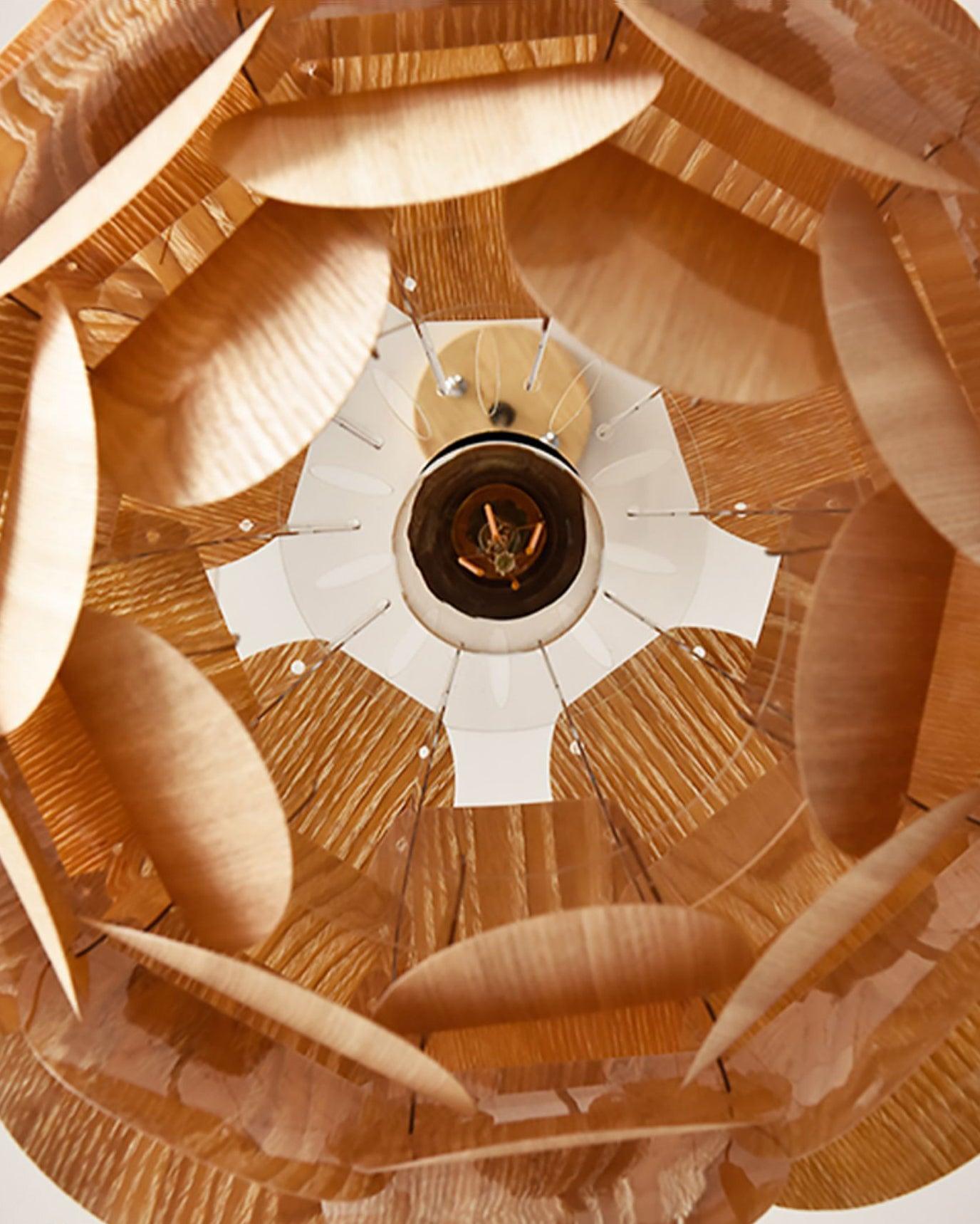 Pinecone Pendant Light - Lumpaz
