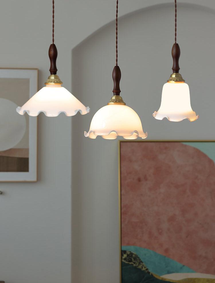 Milky Flower Pendant Light - Lumpaz