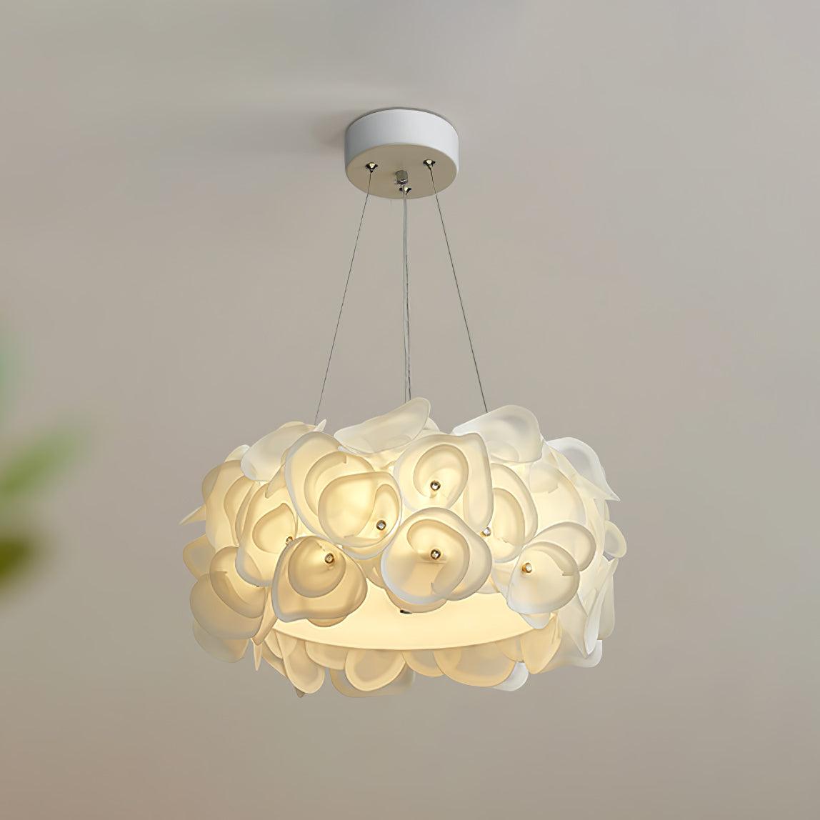 White Hydrangea Pendant Lamp - Lumpaz