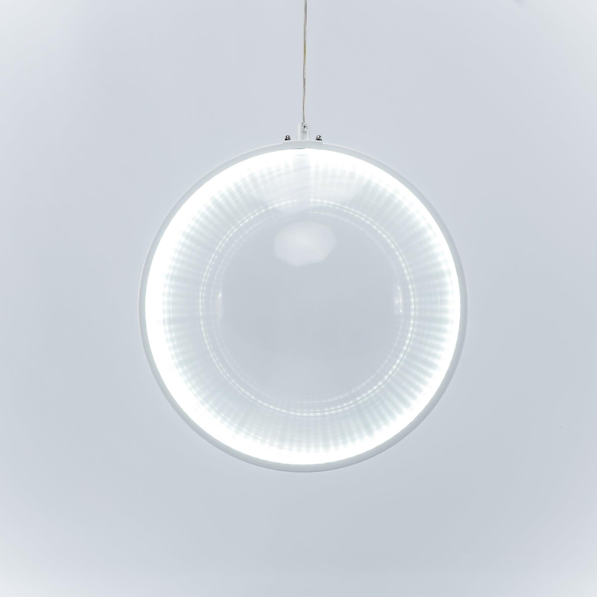 Focus Pendant Light - Lumpaz