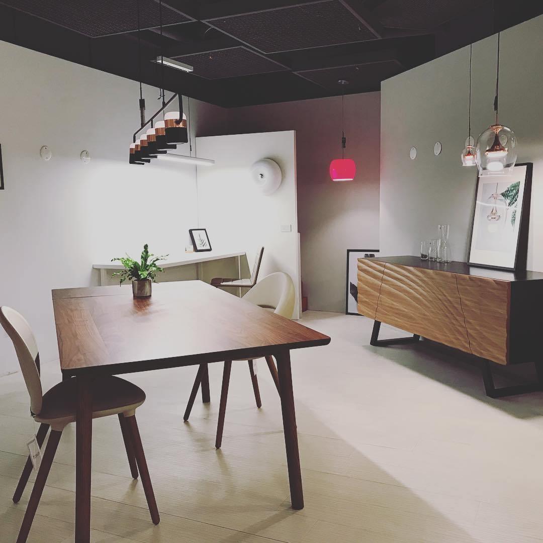 Adjustable Glass Pendant Light - Lumpaz