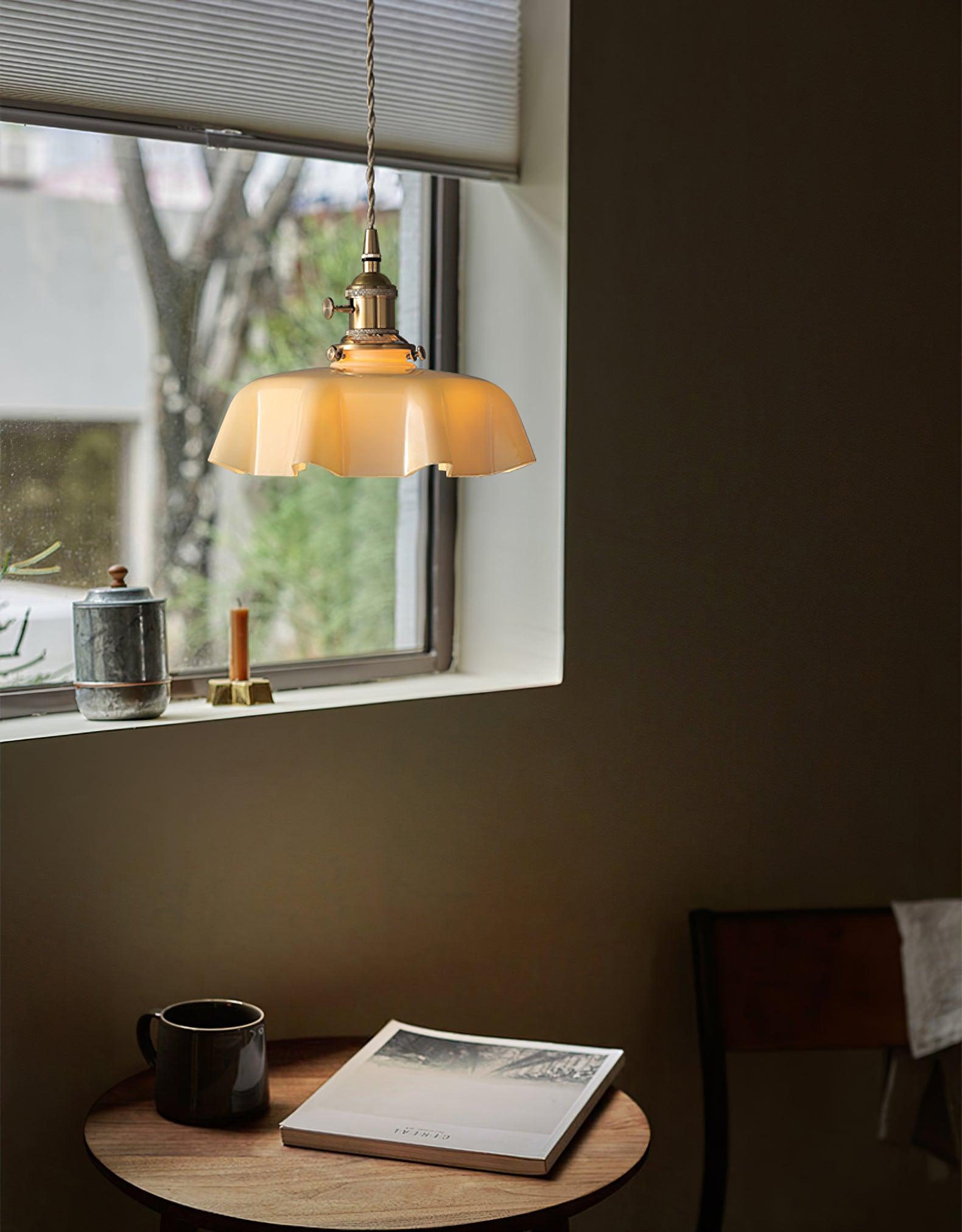 French Flower Pendant Light - Lumpaz