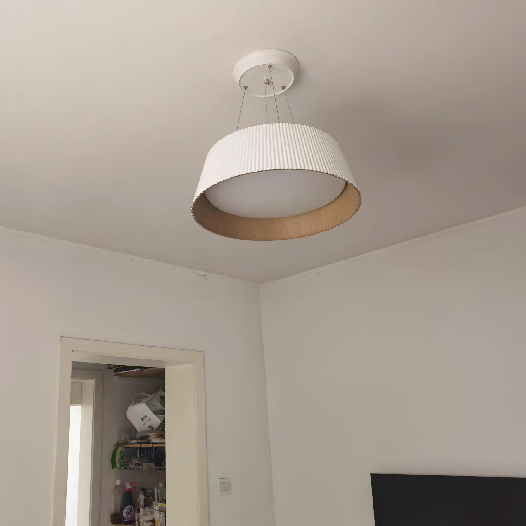Modern Ribbed Pendant Light - Lumpaz