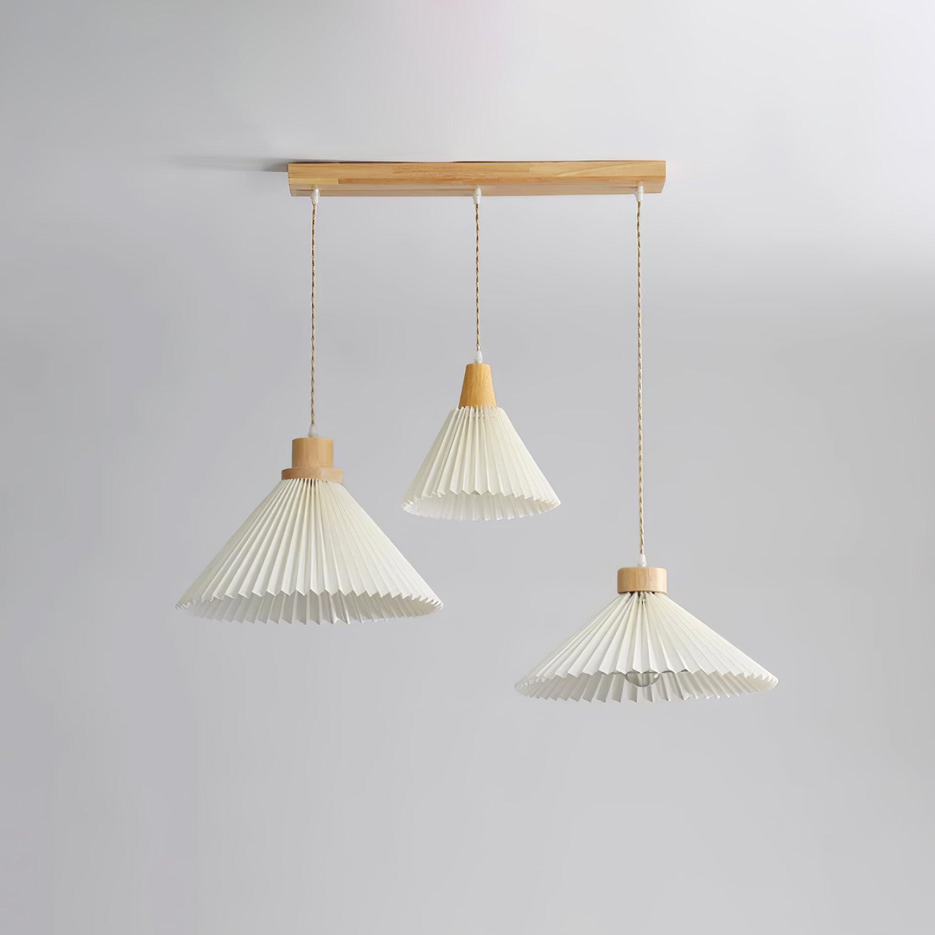 Pleated Wooden Pendant Light - Lumpaz