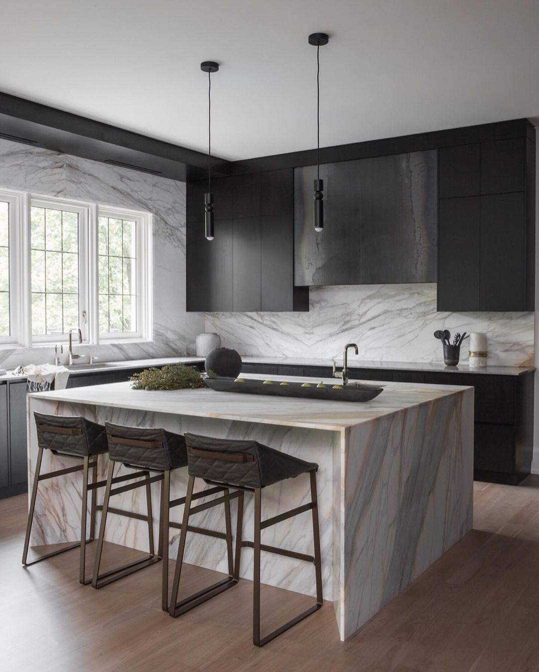 Fulcrum Pendant Light - Lumpaz