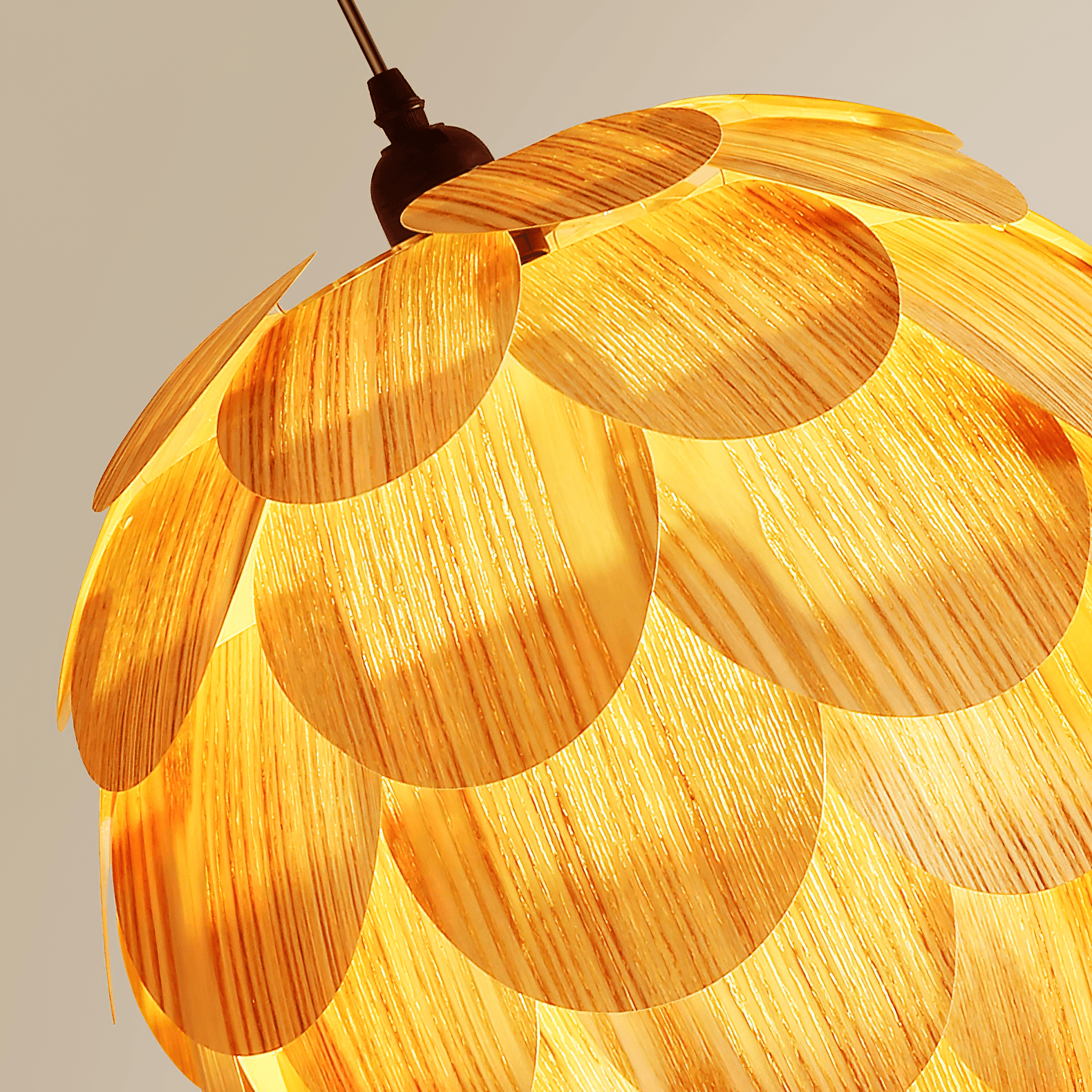 Pinecone Pendant Light - Lumpaz