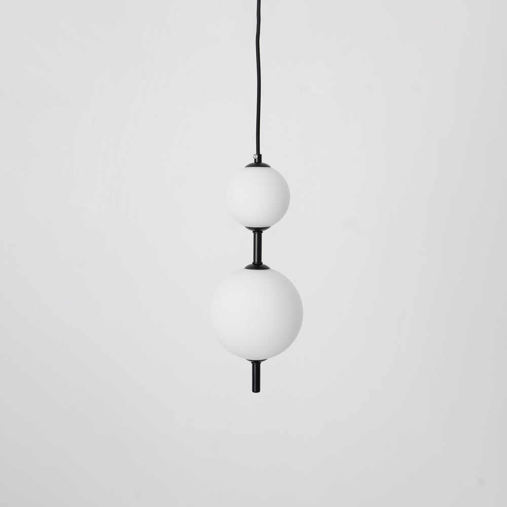 Vertical Globe Pendant Lamp - Lumpaz