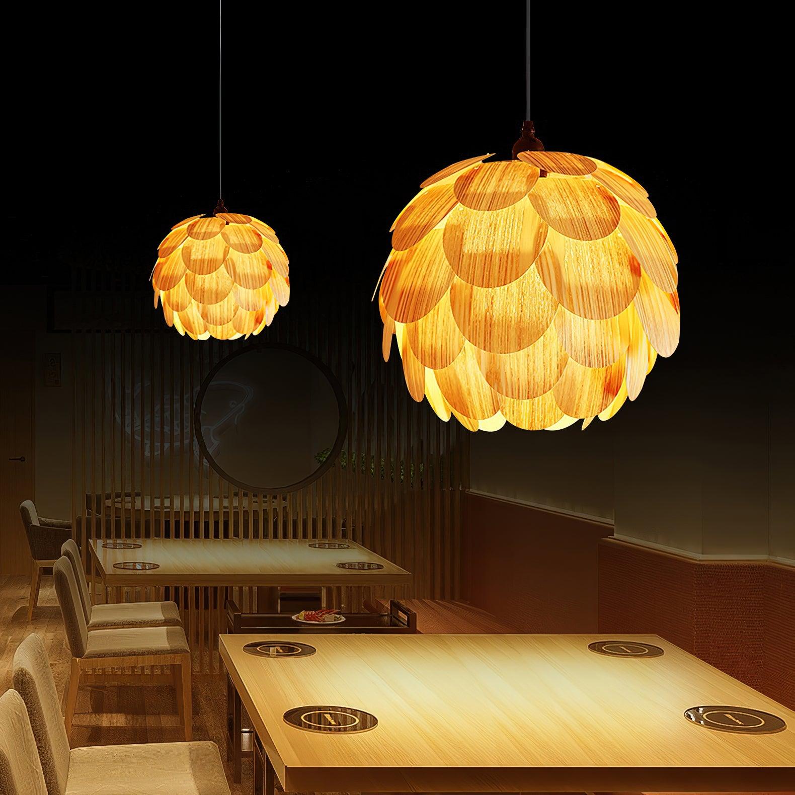 Pinecone Pendant Light - Lumpaz