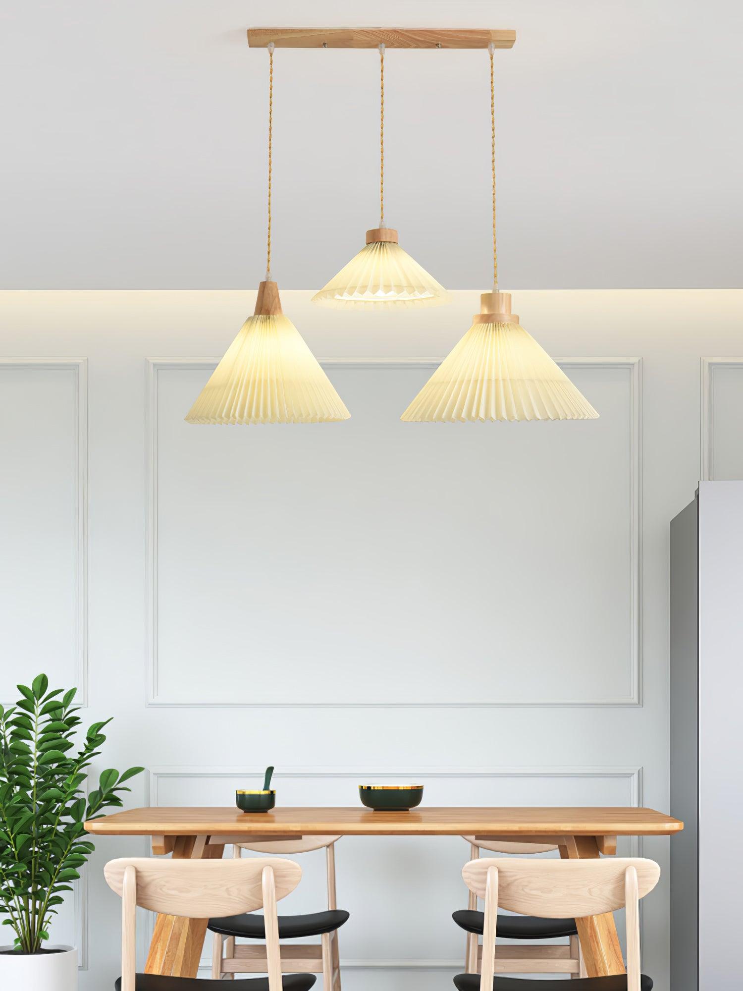 Pleated Wooden Pendant Light - Lumpaz