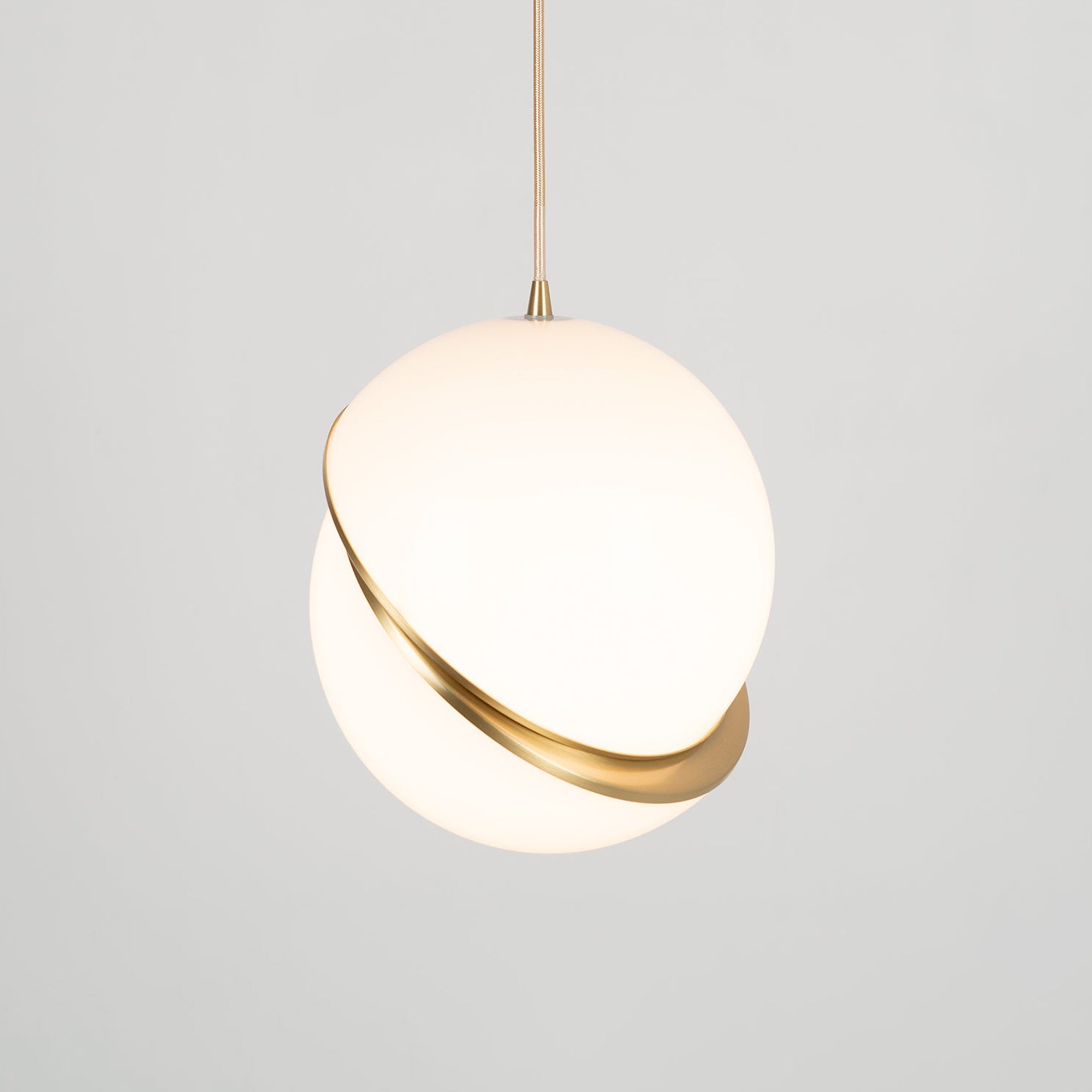 Crescent Pendant Lamp - Lumpaz