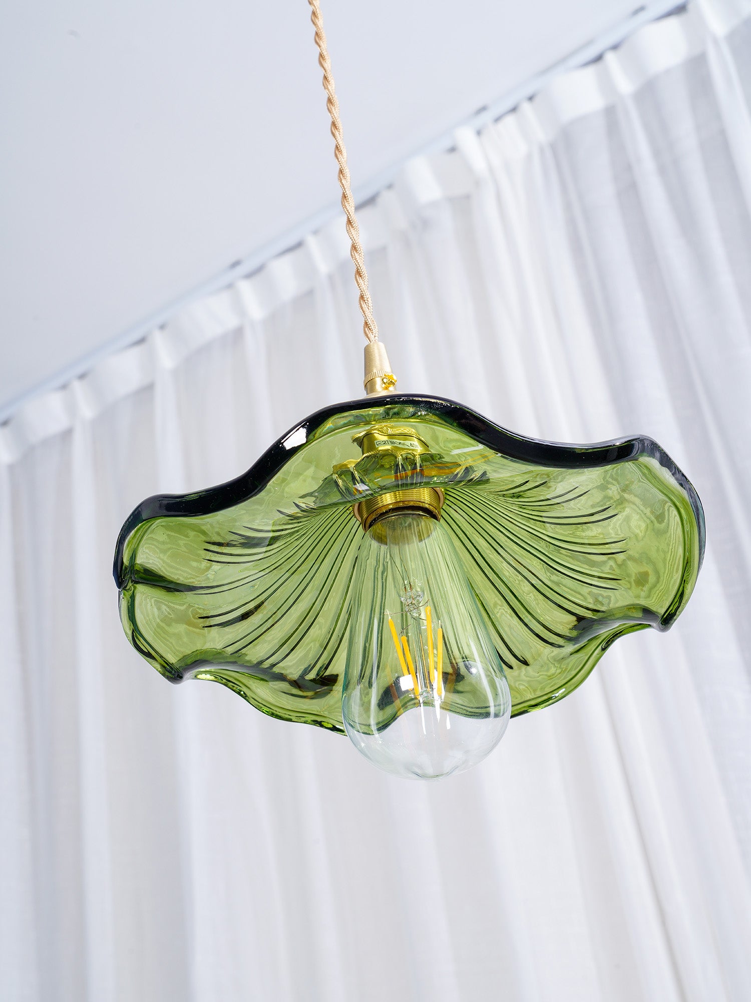 Glass Hibiscus Flower Pendant Light - Lumpaz