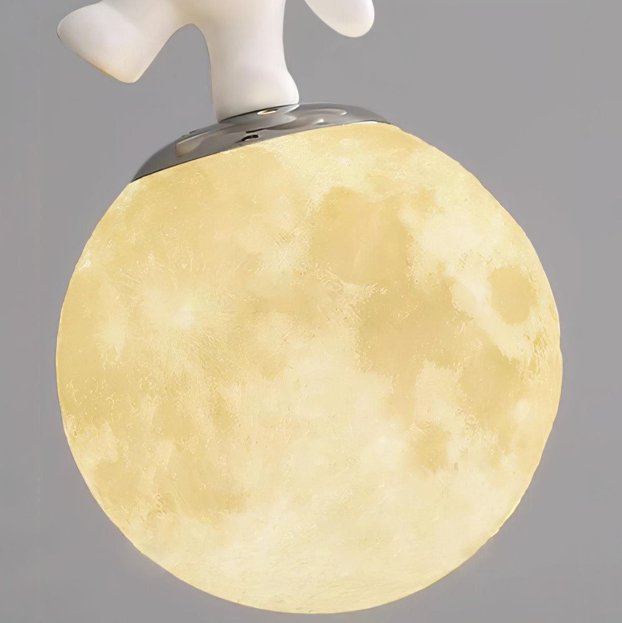 Animal And Moon Pendant Light - Lumpaz
