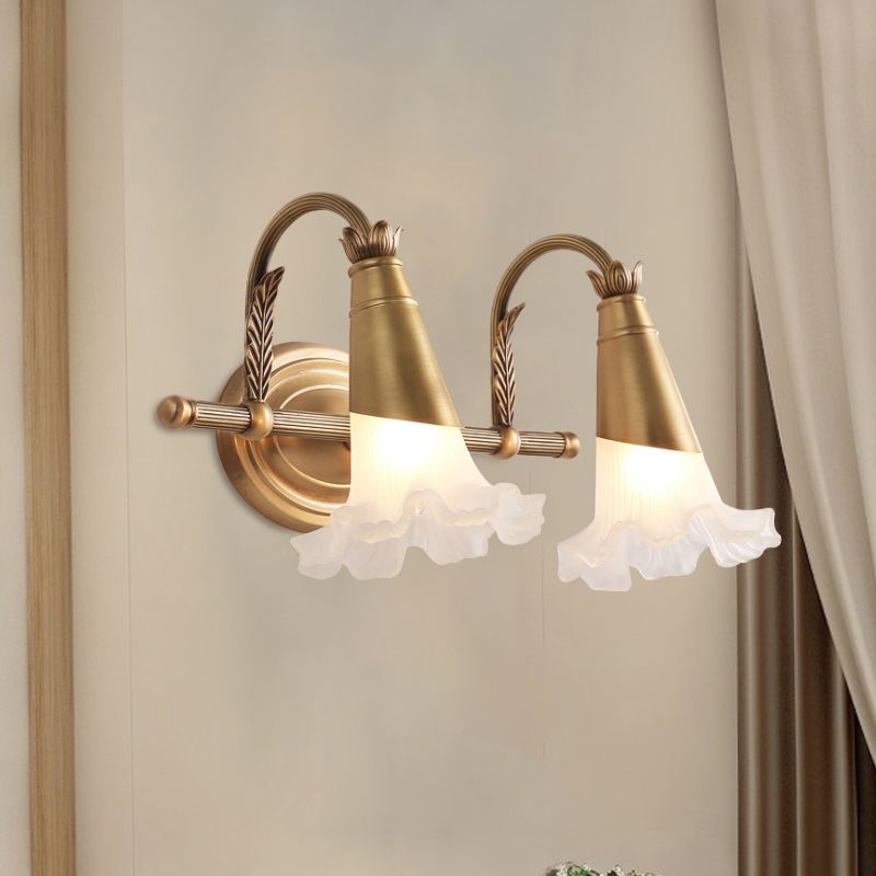 Félicie Nordique Retro Flower Metal/Glass Wall Lamp, Gold - Lumpaz