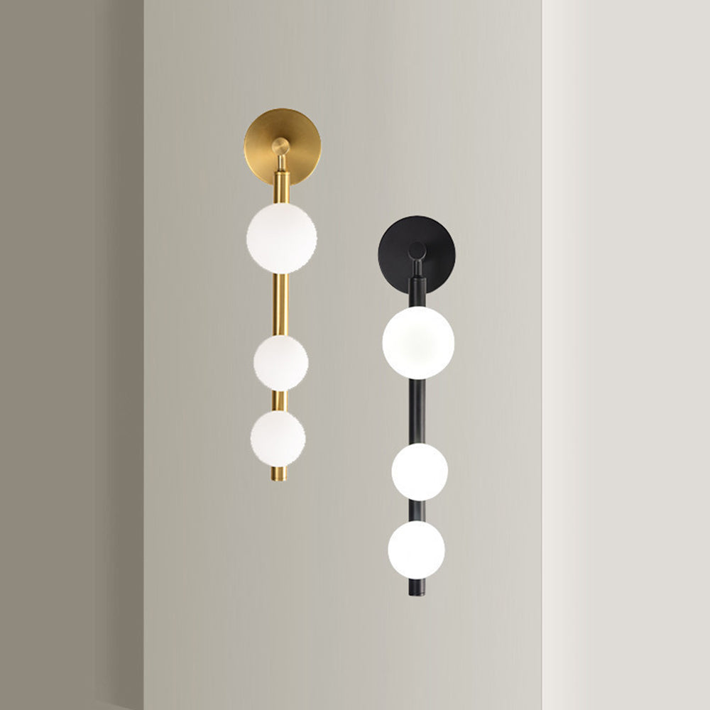 Valentina Modern Globe Metal/Glass Wall Lamp, Black/Gold - Lumpaz