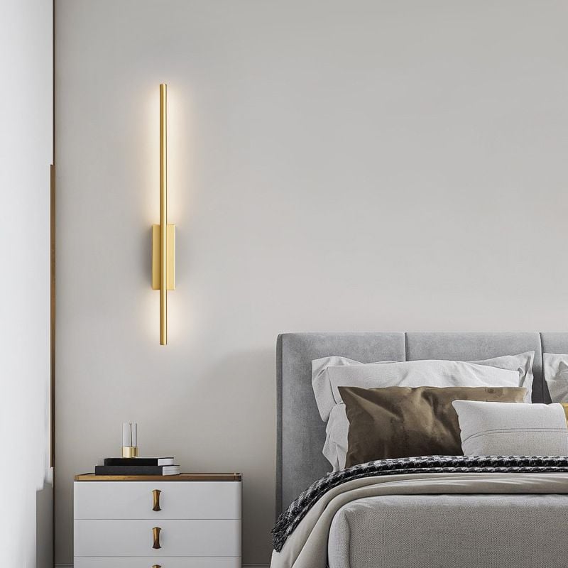 Edge Modern Linear Metal&Acrylic Bedroom Wall Lamp, Black/Brass - Lumpaz
