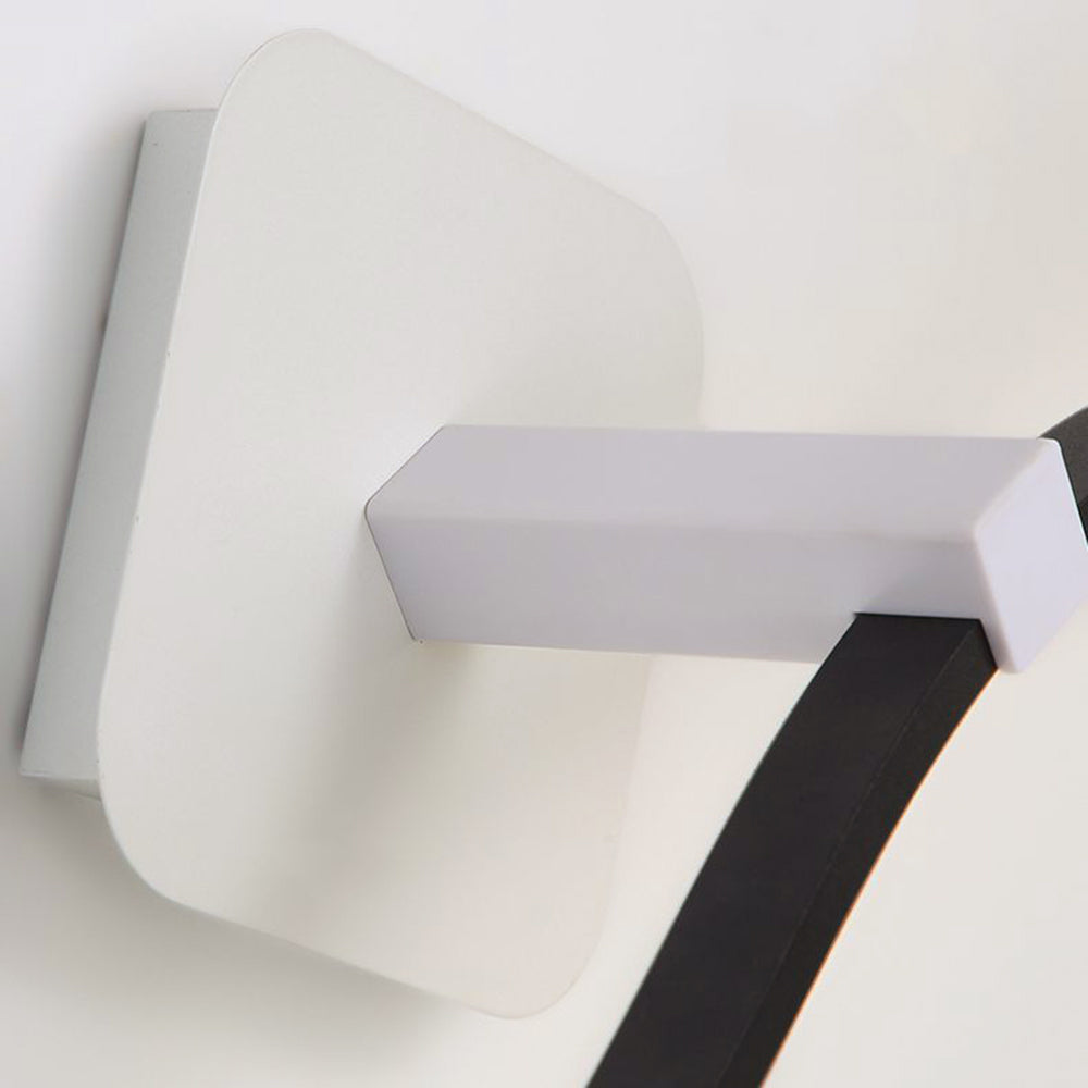 Minimalist Wave Linear Metal Wall Lamp, Black/White - Lumpaz