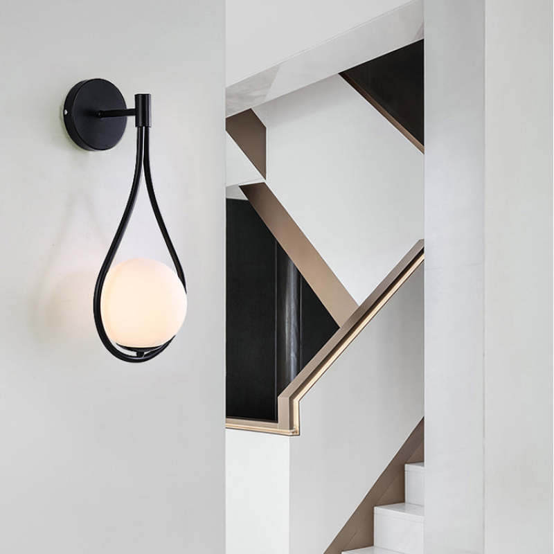 Valentina Nordic Creative Minimalist Water Drop Glass Gold Wall Lamp - Lumpaz