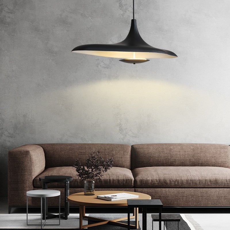 Carins Modern Minimalist ResinCreative Pendant Light, Black/White - Lumpaz