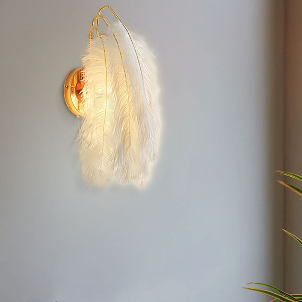 O'Moore Wall Lamp Modern Art Deco Metal/Feather, Gold, Bedroom - Lumpaz