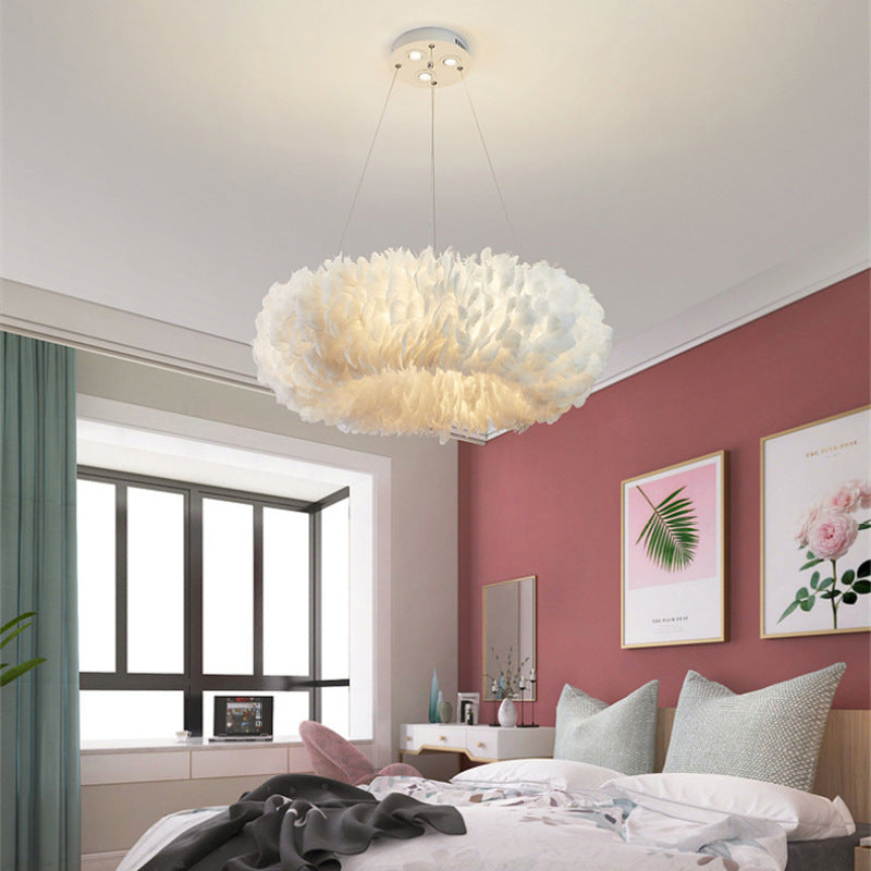 O'Moore Romantic Ring Feather/Metal Pendant Light, Natural Ostrich - Lumpaz