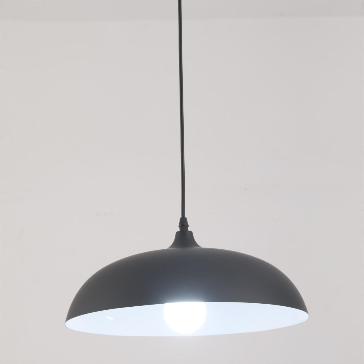 Morandi Metal Colorful Pendant Light - Lumpaz