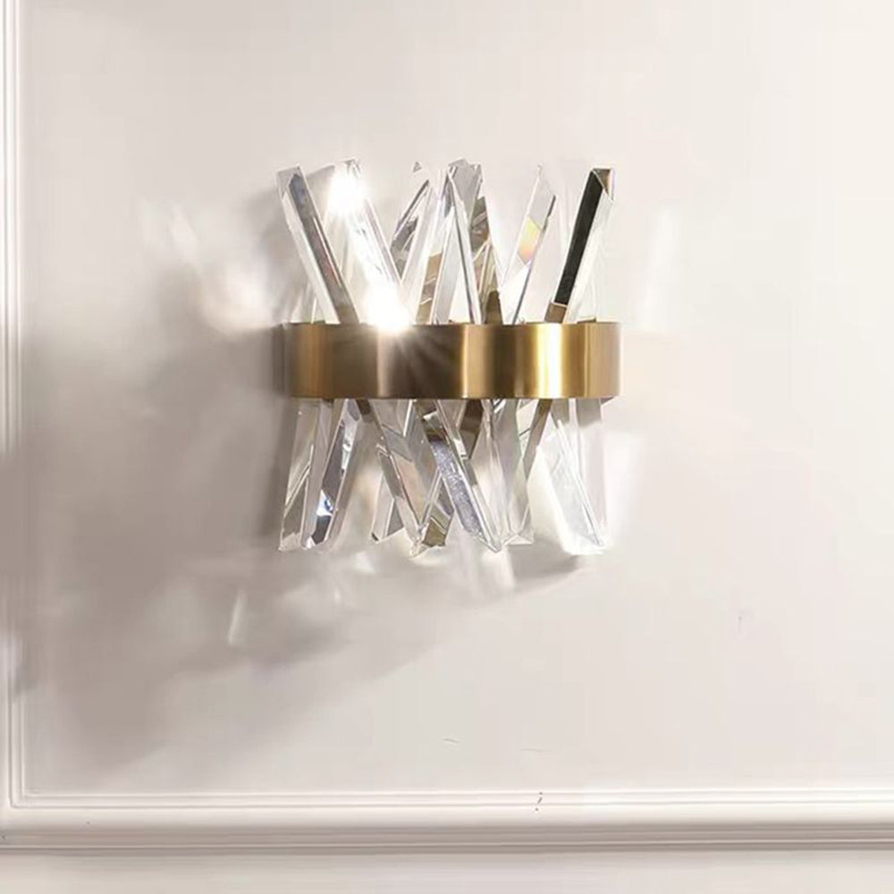 Marilyn Decorative Geometric Crystal/Metal Wall Lamp, Gold - Lumpaz