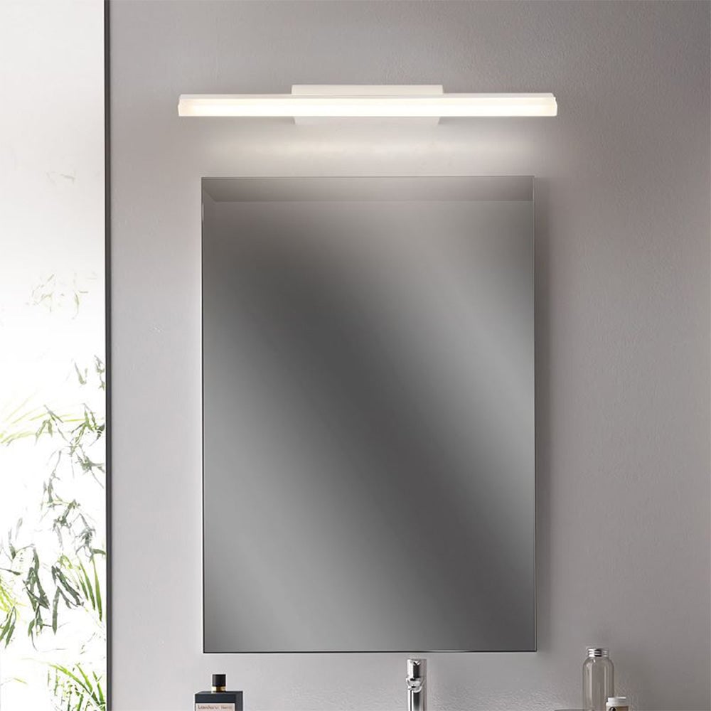 Leigh Minimalist Linear Metal/Acrylic Wall Lamp, White, Bathroom - Lumpaz
