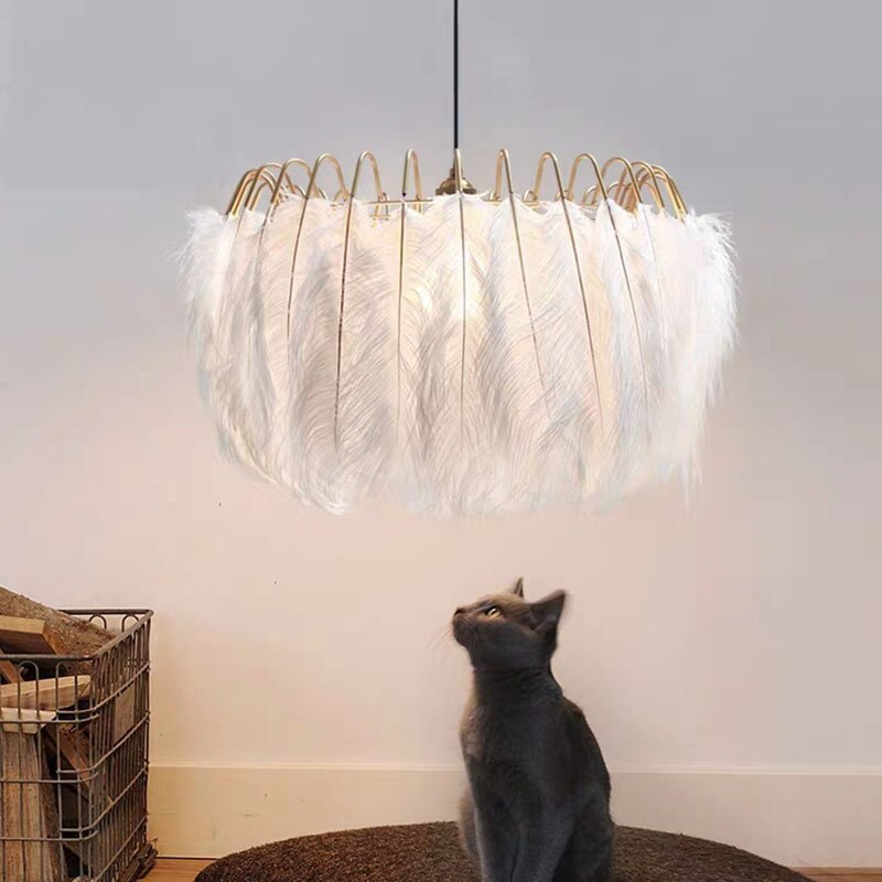 O'Moore Elegant Feather Pendant Light, Black/White, Bedroom/Living Room - Lumpaz