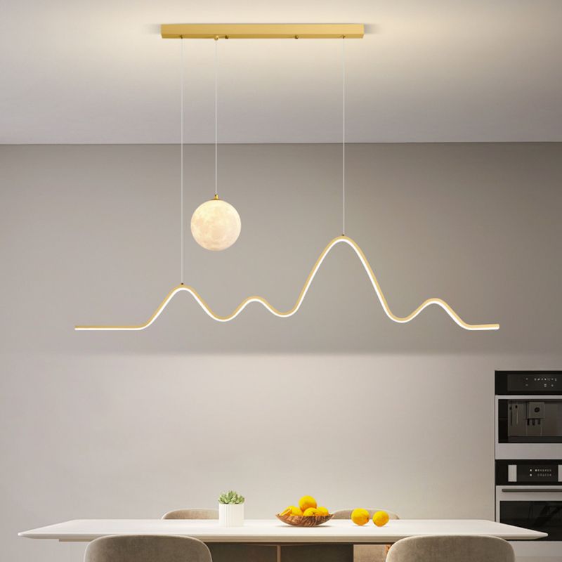 Minimalist Wavy Metal Pendant Light, Black/White/Gold - Lumpaz