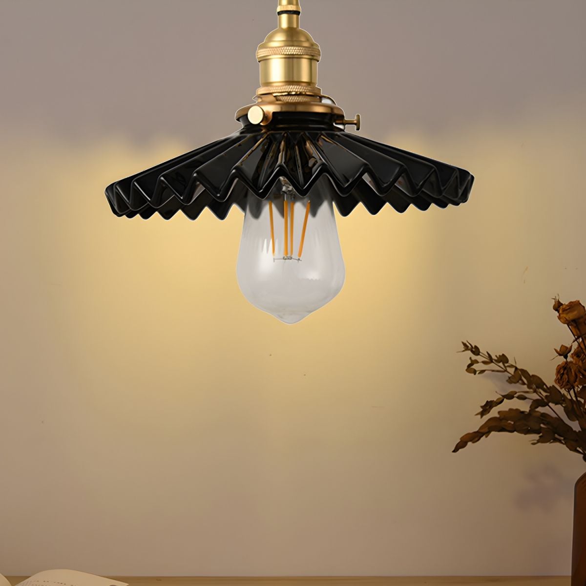 Alessio Industrial Vintage Rustic Metal Pendant Light, Black/White - Lumpaz
