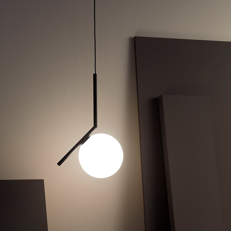 Valentina Modern Globe Metal/Glass Pendant Light, 3 Style - Lumpaz