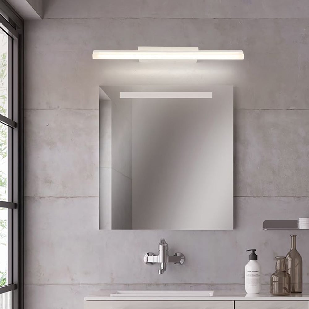 Leigh Minimalist Linear Metal/Acrylic Wall Lamp, White, Bathroom - Lumpaz
