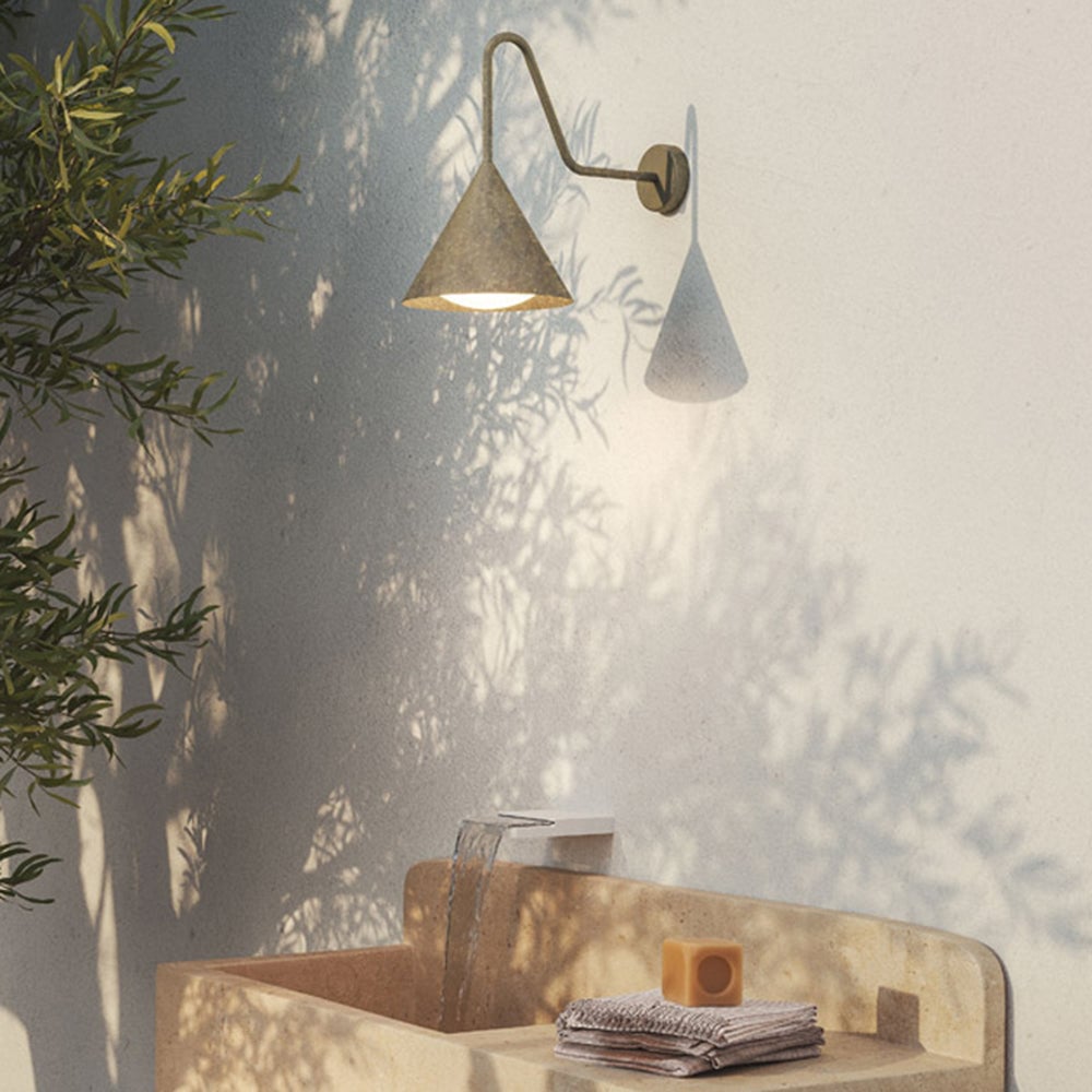 Carins Modern Minimalist Cone Metal Outdoor Waterproof Wall Lamp，Black/Gold - Lumpaz