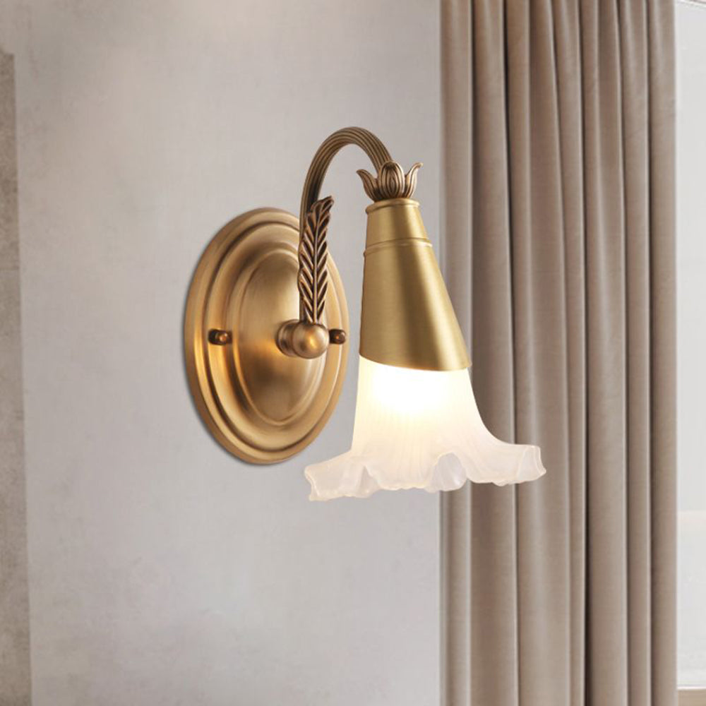 Félicie Nordique Retro Flower Metal/Glass Wall Lamp, Gold - Lumpaz