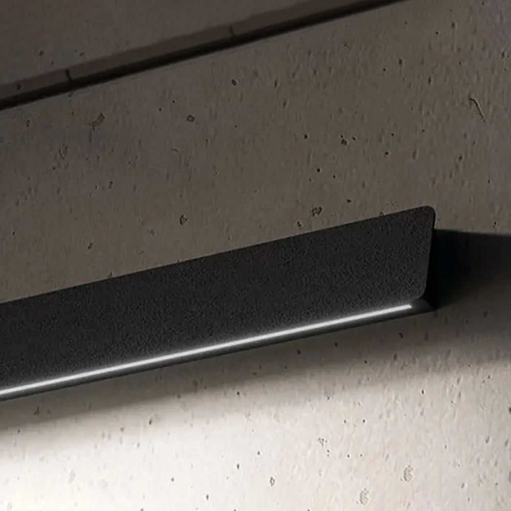 Orr Industrial Linear Metal Outdoor Wall Lamp, Black/White - Lumpaz