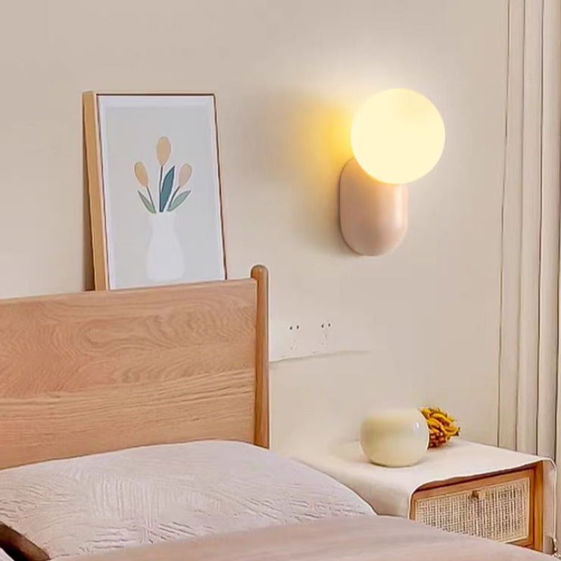 Hailie Modern LED Wall Lamp Indoor Lovely Resin Glass Black/White/Pink Bedroom/Bedside/Living Room - Lumpaz