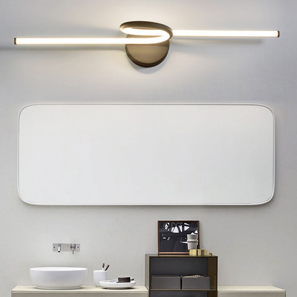 Leigh Foldable curved Vanity Mirror Front Wall Lamp, Black/Brass - Lumpaz