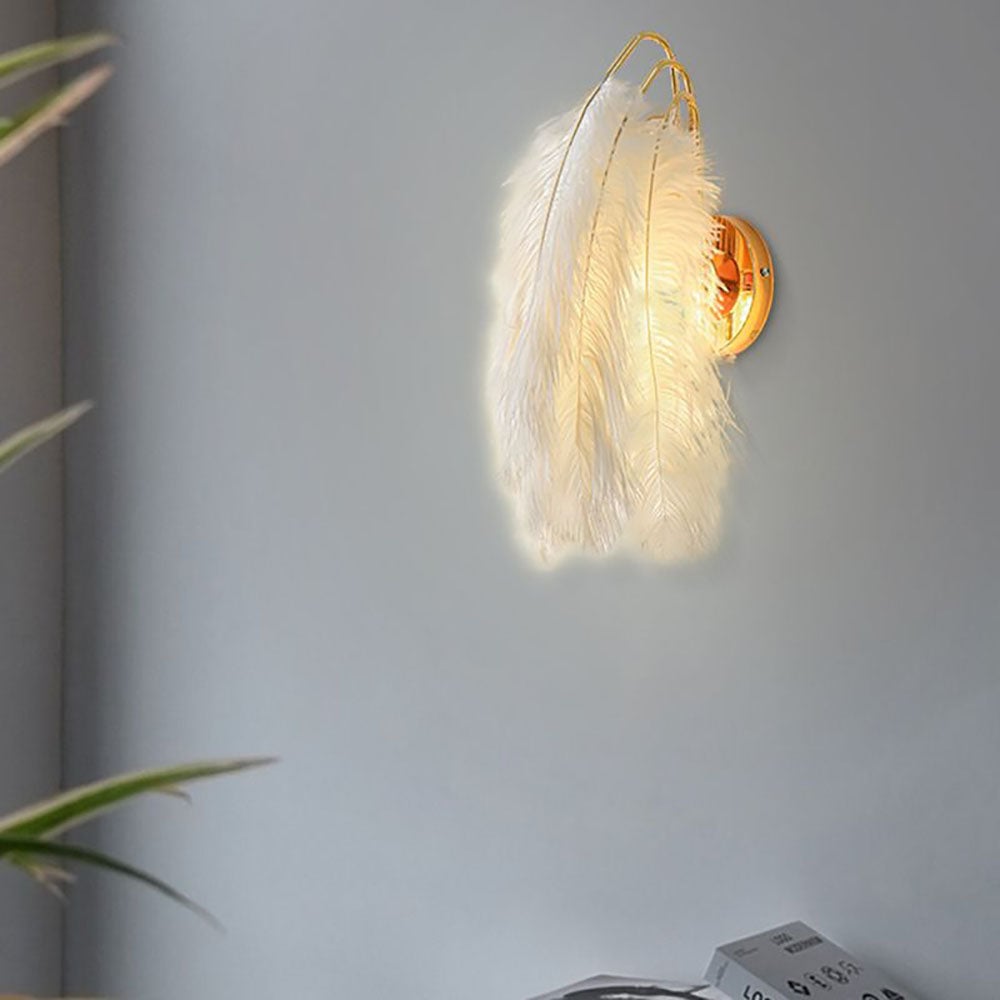 O'Moore Wall Lamp Modern Art Deco Metal/Feather, Gold, Bedroom - Lumpaz