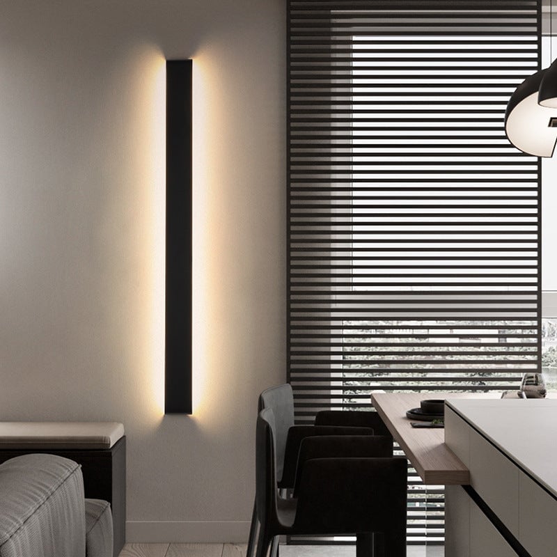 Edge Minimalist Wall Lamp, Black/White - Lumpaz