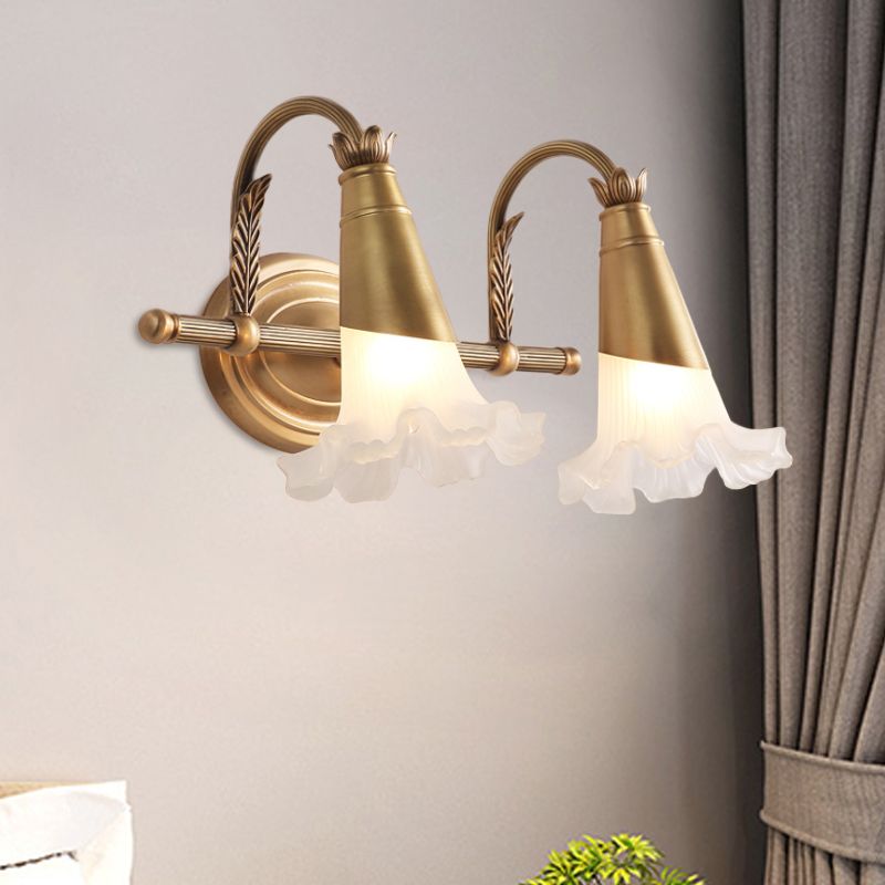 Félicie Nordique Retro Flower Metal/Glass Wall Lamp, Gold - Lumpaz