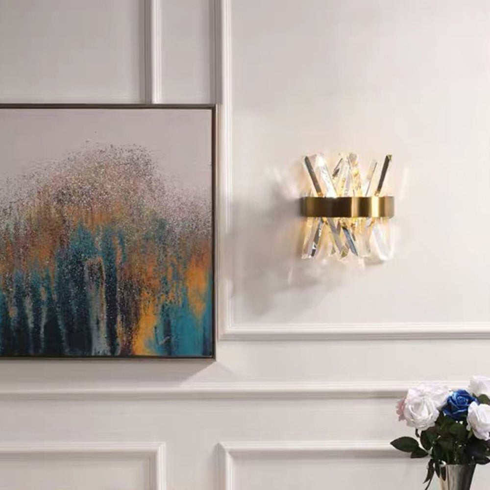 Marilyn Decorative Geometric Crystal/Metal Wall Lamp, Gold - Lumpaz