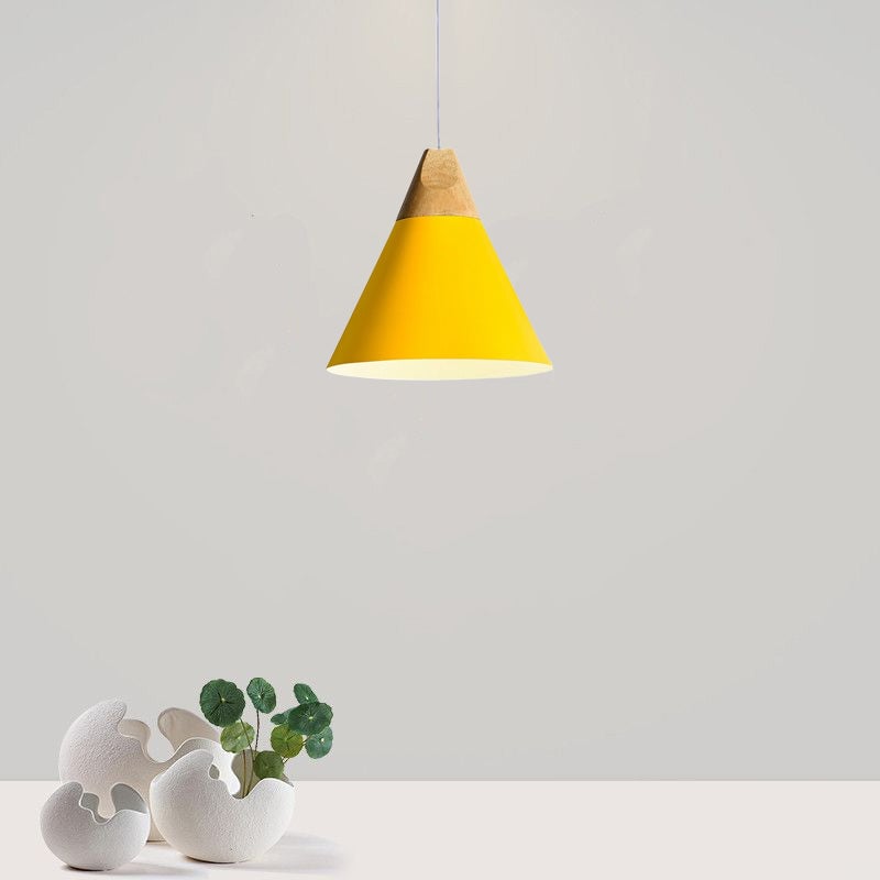 Morandi Multi-Shaped Wood And Metal Pendant Light, 6 Colors - Lumpaz