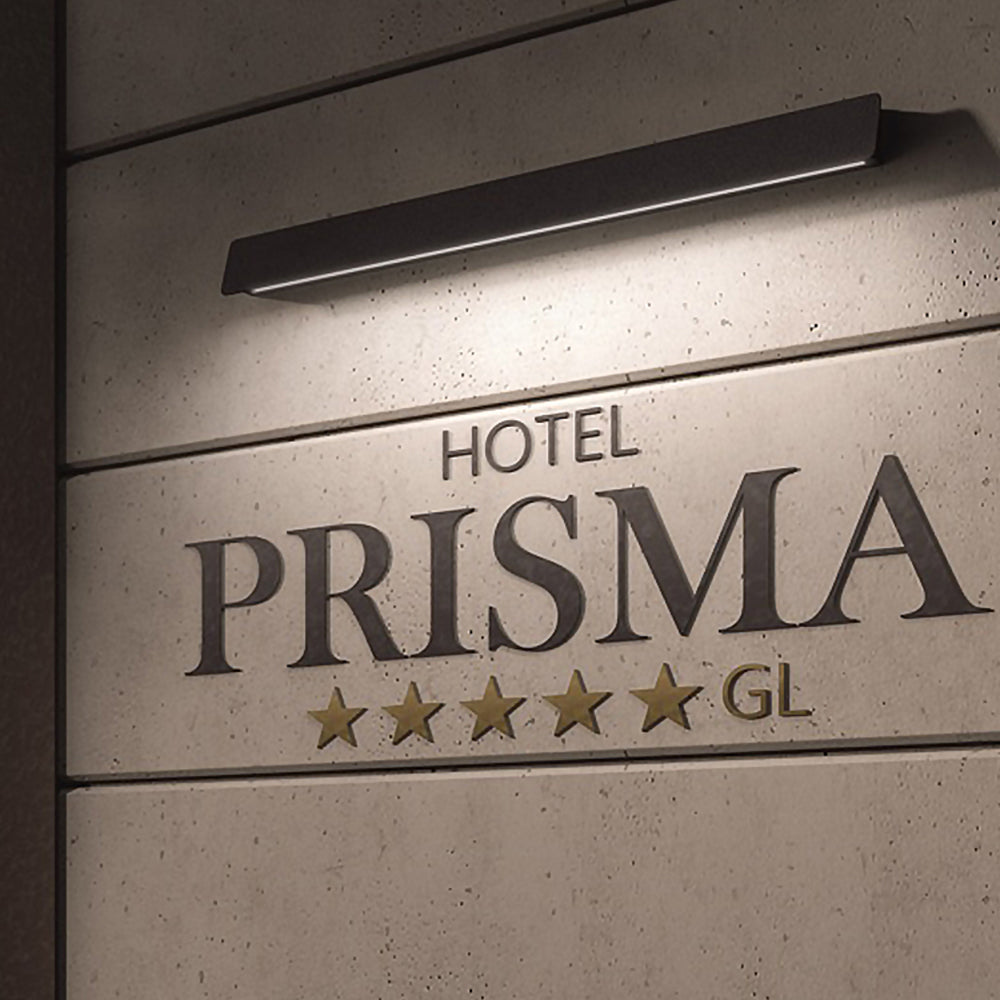 Orr Industrial Linear Metal Outdoor Wall Lamp, Black/White - Lumpaz